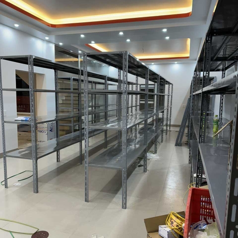 Kệ V lô dài 1m5 rộng 60 4 tầng